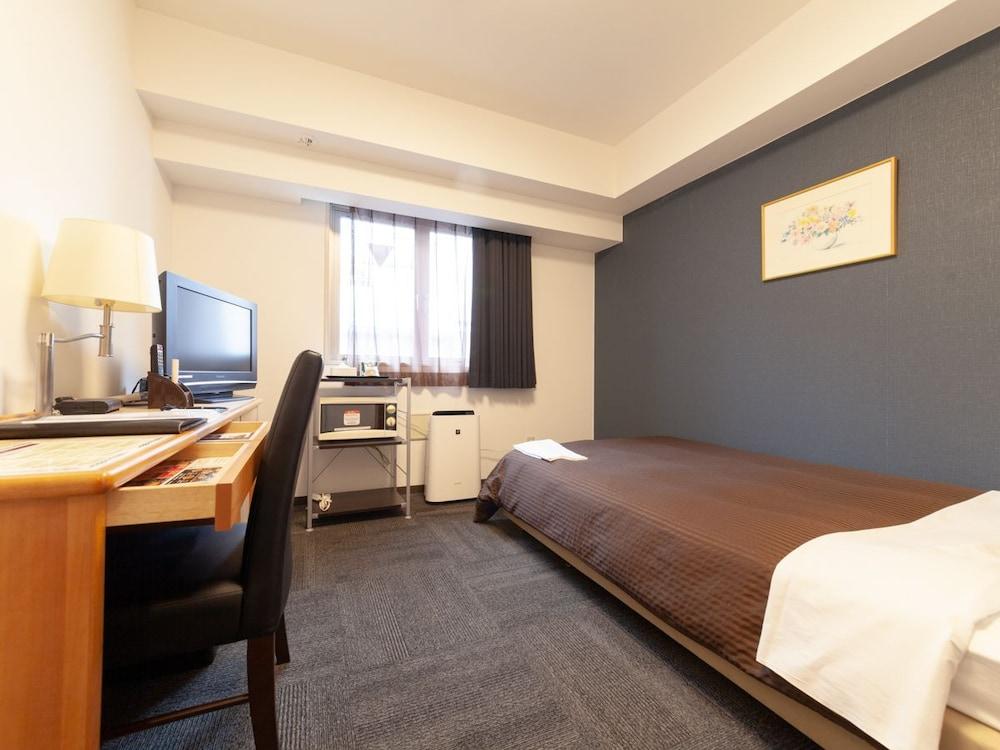 Hotel Livemax Budget Shinbashi Tokyo Bagian luar foto