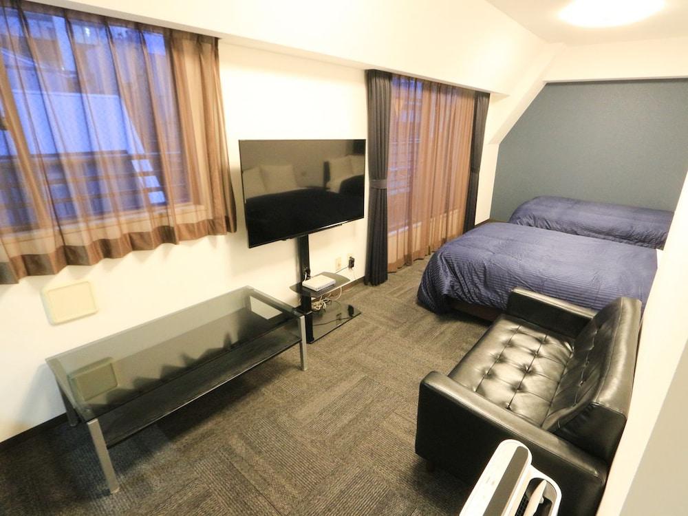 Hotel Livemax Budget Shinbashi Tokyo Bagian luar foto