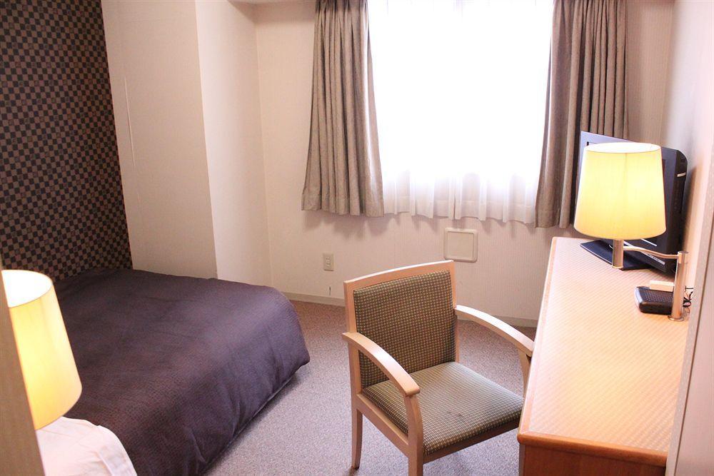 Hotel Livemax Budget Shinbashi Tokyo Bagian luar foto