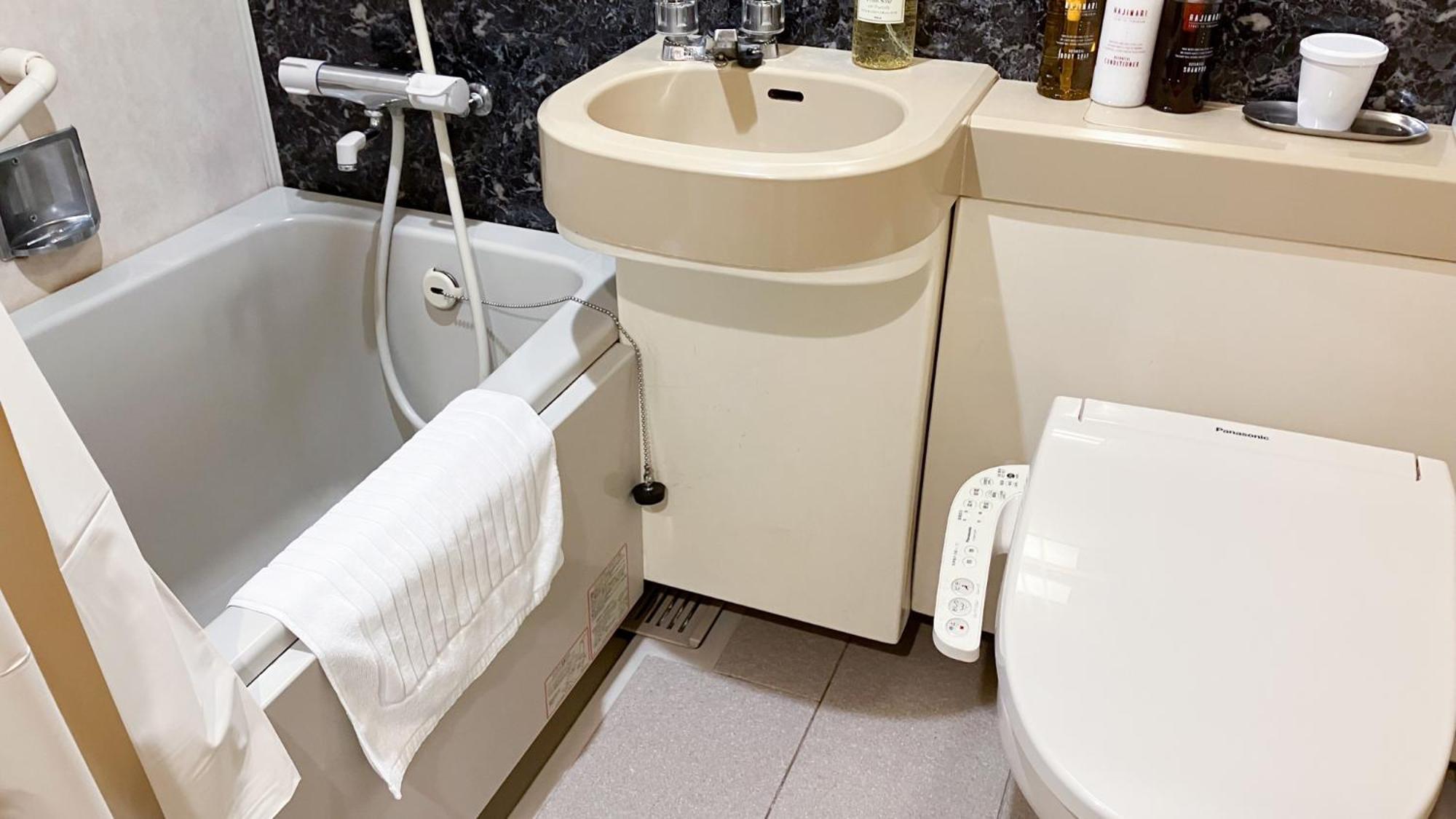 Hotel Livemax Budget Shinbashi Tokyo Bagian luar foto