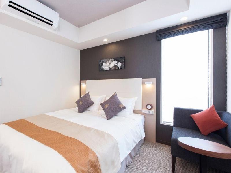 Hotel Livemax Budget Shinbashi Tokyo Bagian luar foto